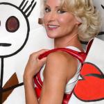 Caroline Dechamby: Art for your arm